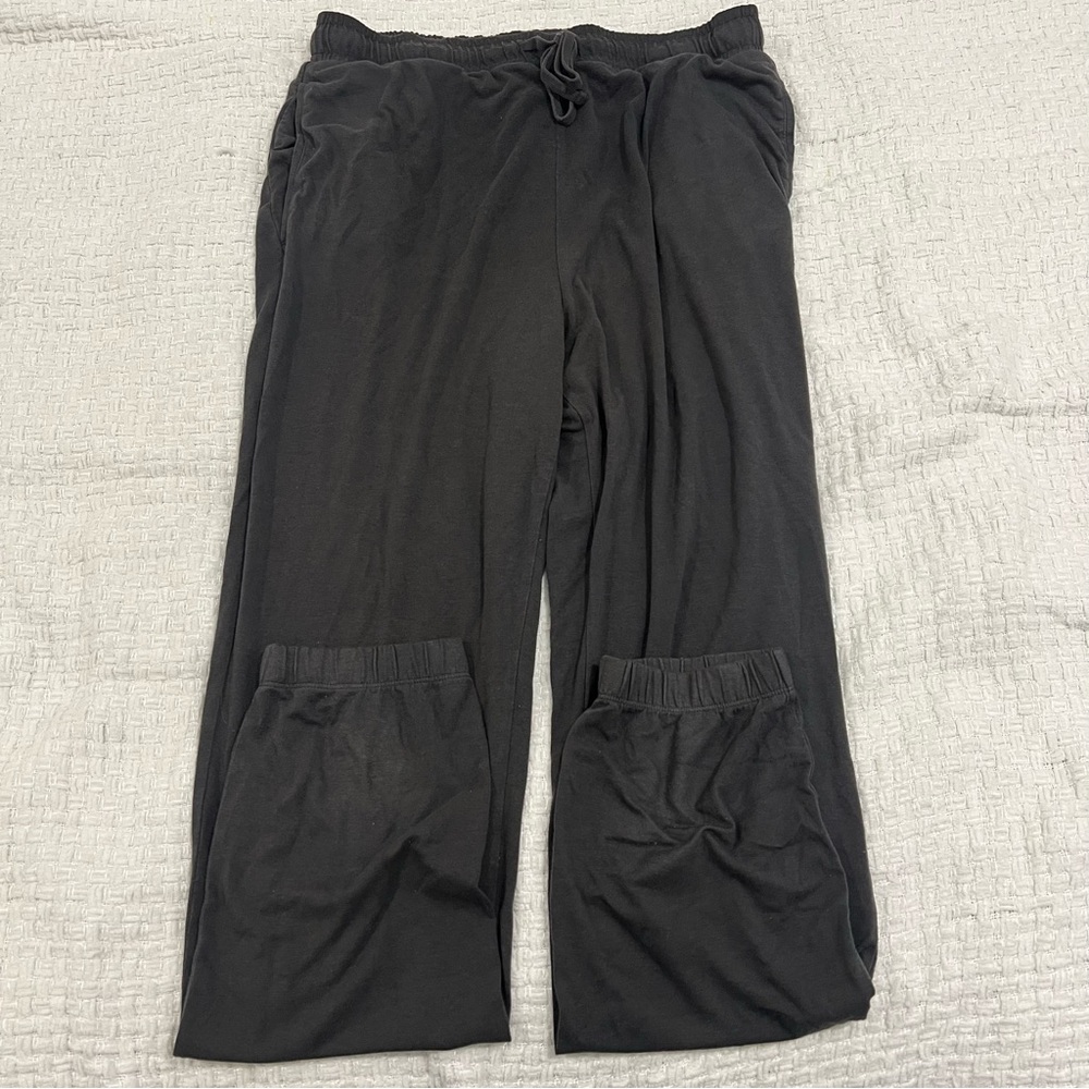 SKIMS Men’s Stretch Jersey Lounge Joggers Ash Gray Size M Classic Fit